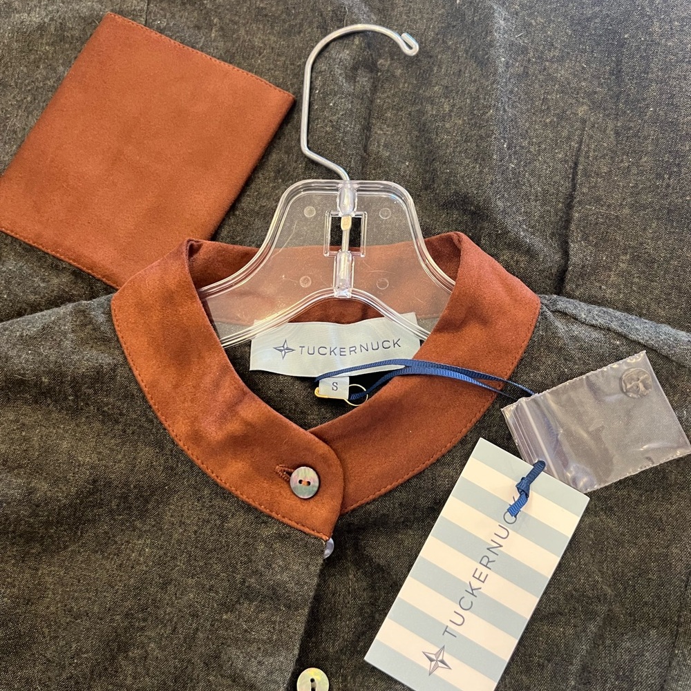 Tuckernuck Two-Tone Collar Shirt Brown & Army Green